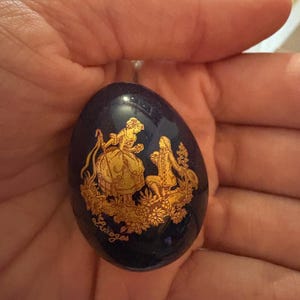 Limoges small egg shape box