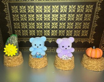 Premade memorials for your jumping spider