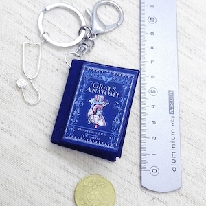 Book Keychain Gray&#39;s Anatomy, Nurse or Doctor gift, Medicine graduation