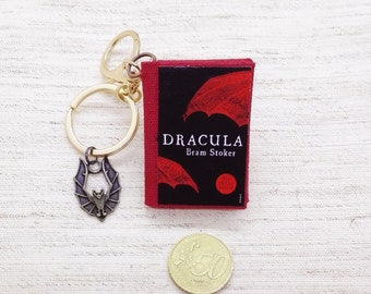 Book Keychain Dracula, Bram Stoker, Book Lover Gift, Book Party Favors