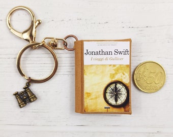 Book Keychain Gulliver's Travels by Jonathan Swift, Book Lover Gift, Paper Jewelry, Book Party Favors