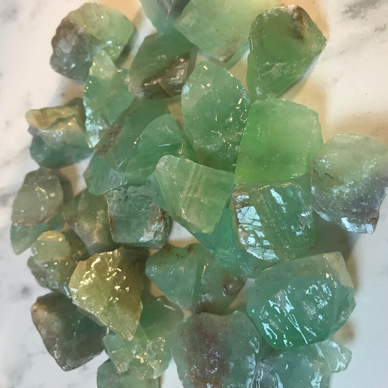 1 Piece Healing Confidance Green Calcite Rough Solar Plexus Chakra Metaphysical