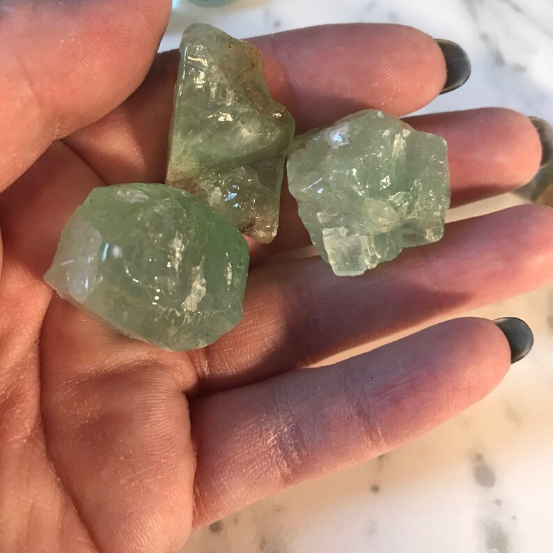 1 Piece Healing Confidance Green Calcite Rough Solar Plexus Chakra Metaphysical