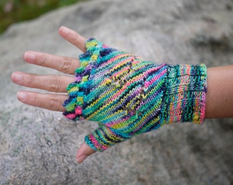 Skew Fingerless Mitts