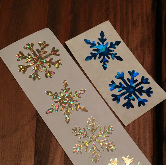 Vinyl 0.75 Holographic Snowflake Stickers, Vinyl Stickers, Christmas Vinyl  Stickers, Winter Stickers, Envelope Sealers, Snowflake Decals 