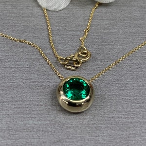 Round Emerald Pendant Necklace 14k Yellow/White Gold, Emerald Bezel Necklace, May Birthstone Necklace, Dainty Emerald Necklace Ladies, #6750
