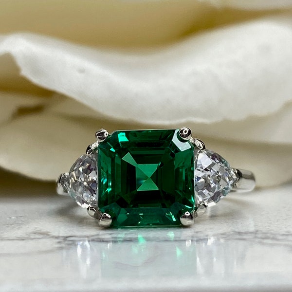 Asscher Cut Emerald And Trillion Moissanite Accents Engagement Ring, 14K White Gold Emerald And Moissanite Three Stone Wedding Ring    #5356