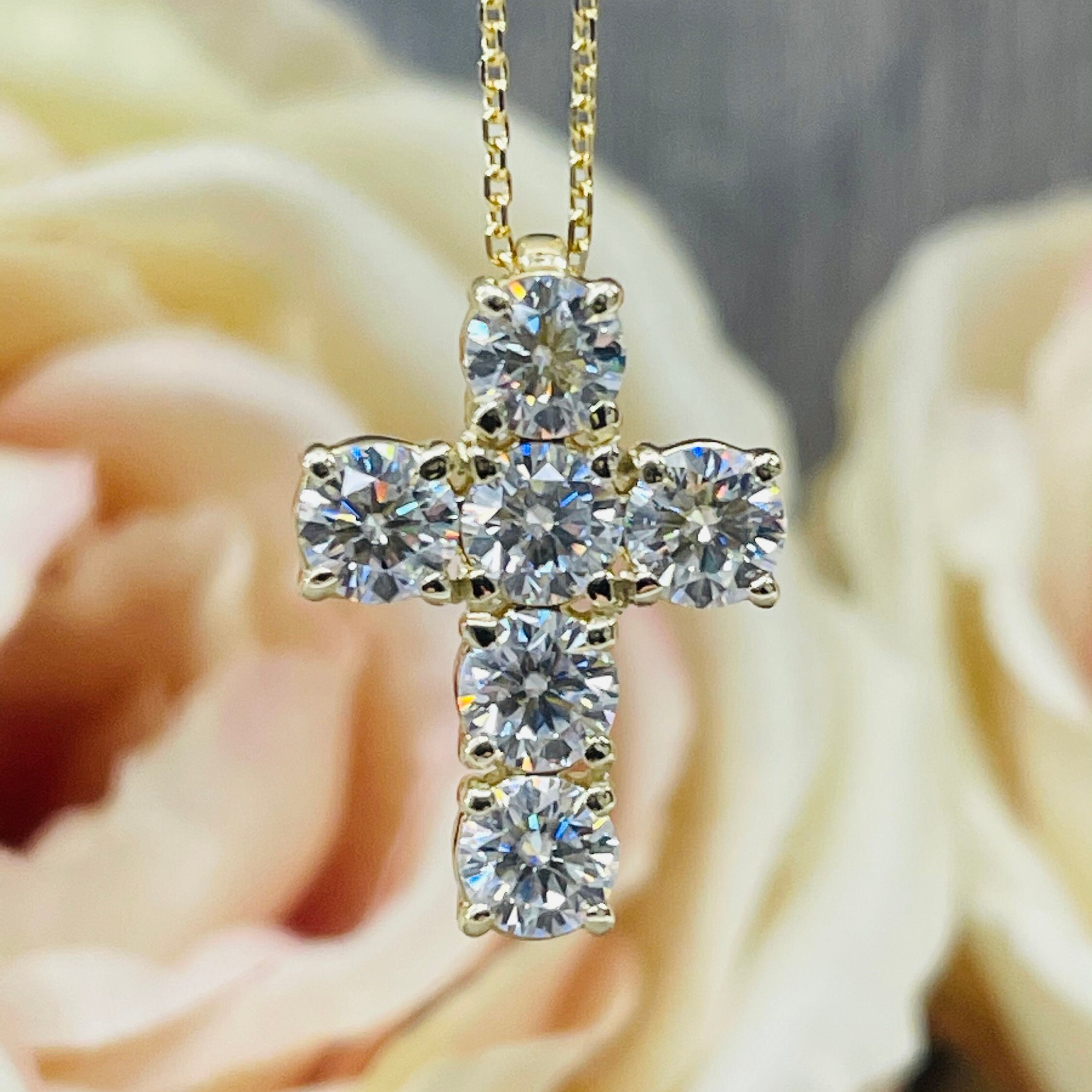 Cross Moissanite Necklace Gold Diamond 