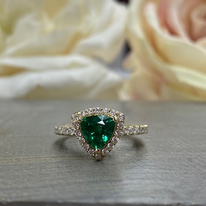 Triangle Gemstone Ring Setting, Trillion Cut Emerald Engagement Ring For Women, Unique Vintage Halo Engagement Rings 14K Solid Gold,  #7202