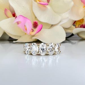 Lab grown diamond wedding band, Lab created diamond half eternity band 14k solid gold, 5 stone oval cut diamond ring, cvd diamond ring #8214