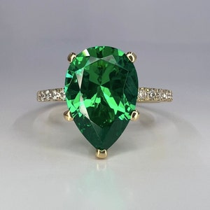 Pear Shape Emerald And Moissanite Engagement Ring, Green Emerald Pear Wedding Ring, Large Pear Shape And Moissanite Accents Ladies Ring 6178