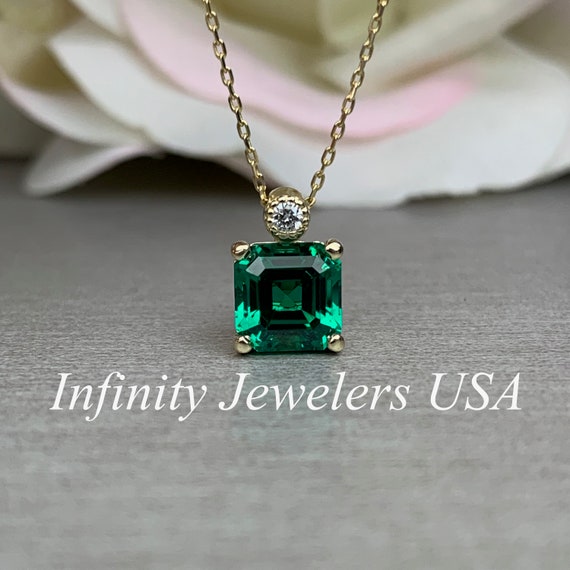 Asscher Cut Green Emerald Pendant 