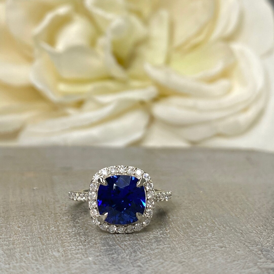 Blue sapphire 2024 cushion cut ring