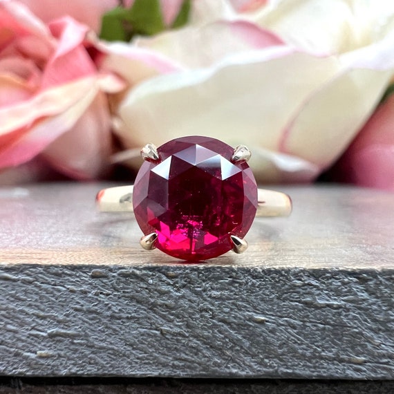 Rose cut ruby ring deals