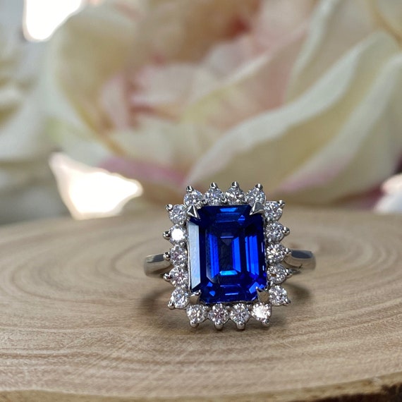 Blue Sapphire Platinum Diamond Engagement Ring JL PT LR 7020