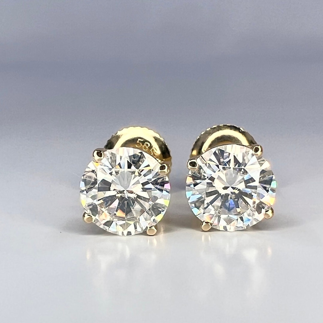 Your Way Moissanite Stud Earrings main image 1