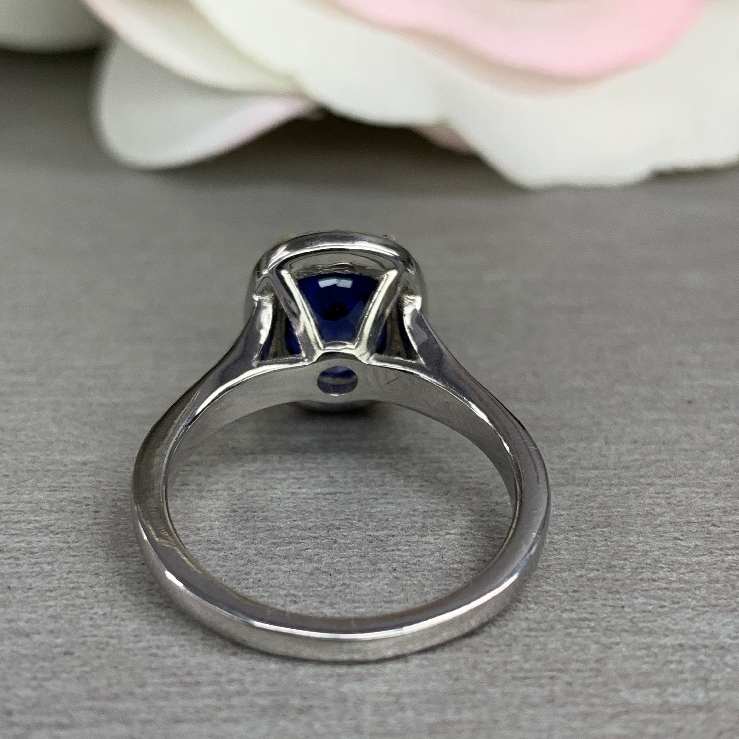 Oval Ceylon Blue Sapphire Engagement Ring Diamond Halo Ring | Etsy