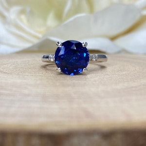 Round Blue Sapphire Engagement Ring 14k White Gold Three - Etsy