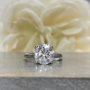 Mossiante Round Solitaire Engagement Ring, Round Brilliant Moissanite Wedding Ring, 14k White Gold Solitaire Moissanite Ring For Her   #6637