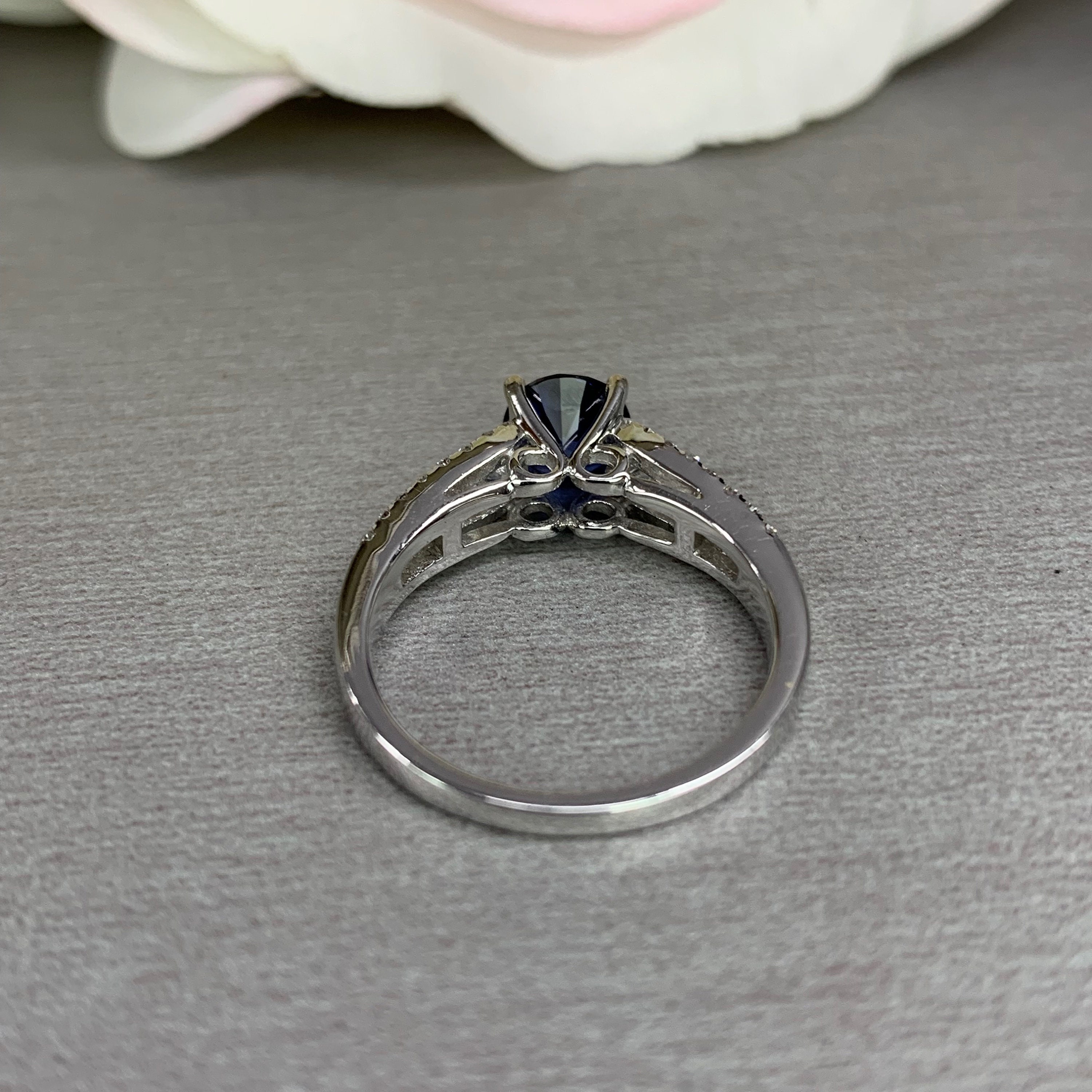 Blue Sapphire Engagement Ring Round Brilliant Genuine Diamond | Etsy