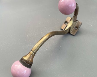 Light pink - Floral Wardrobe hook in Vintage Style Single Wall hooks for Entryway Antique Bronze Metal with Ceramic Knob