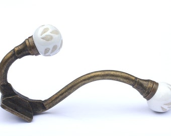 Weiß mit 3D Blumen - Garderobenhaken. Wandhaken. Haken aus Metall