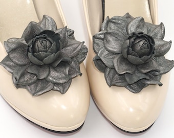 LEATHER flower SHOE CLIPS, metallic dark silver rose floral shoe decoration, statement shoe jewelry | Handmade shoe jewellery, Ukranie