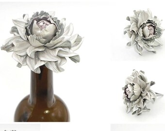 Best Gift Ever for Wine Lover! Flower Wine Bottle Stopper w/Real White Leather Rose, Designed Stopper, Wedding Favor, Metal Cork #yaklialia