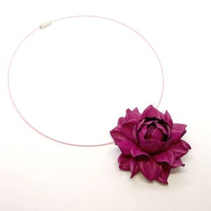 Schnappen Charme GENUINE Fuchsia Leder Rose Blume auf einem Schnapp-Armband oder eine Schnappkette Einzigartiger Schnappschmuck Lederblumenschnap-Knöpfe Bild 6