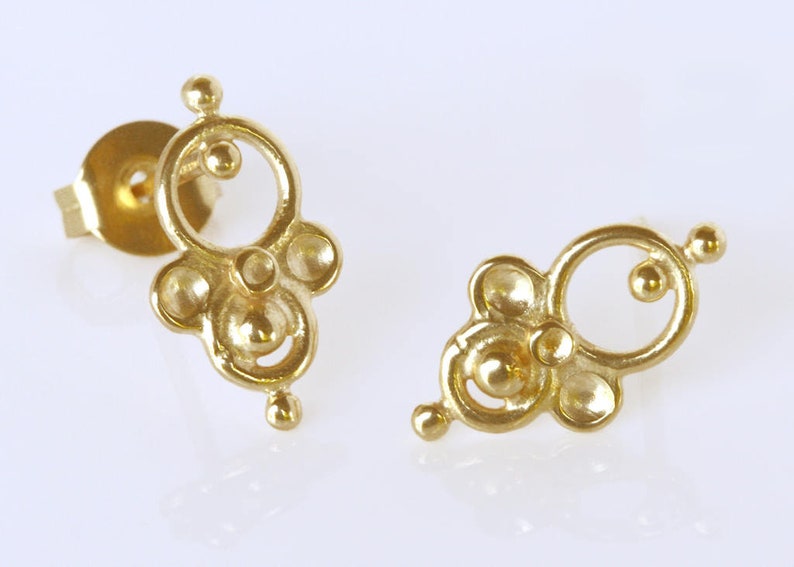 small gold post earrings