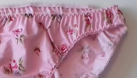pink lingerie uk
