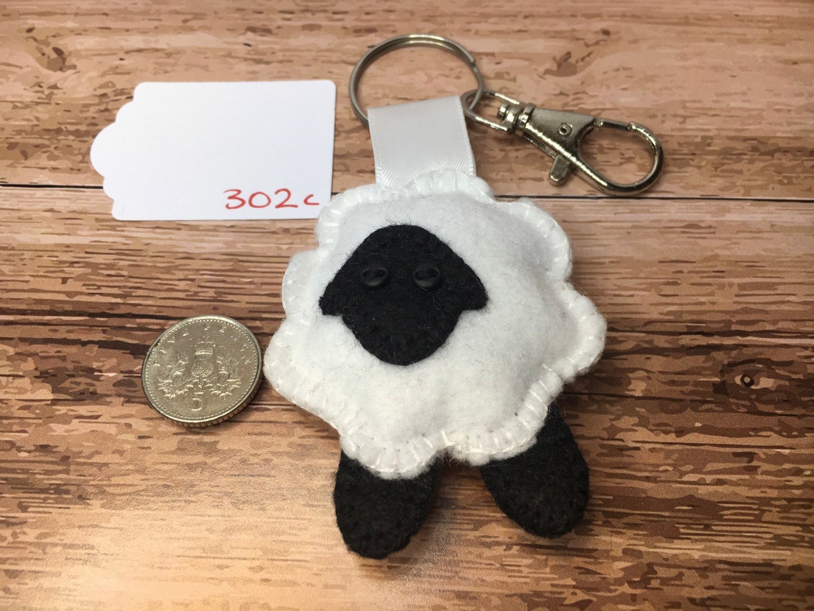 Adorable sheep keyring fun novelty key ring Etsy
