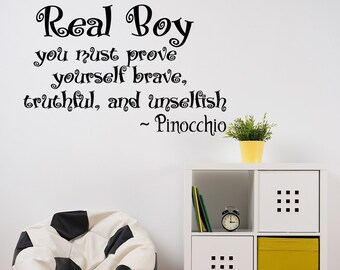 Adesivo murale Citazione per diventare un vero ragazzo Decalcomania Pinocchio Vinile Lettera Adesivi per bambini Famiglia Asilo nido Camera da letto Home Decor T38