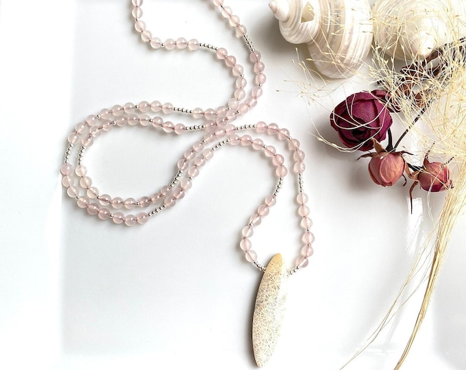 Mala necklace made of pink chalcedony, decorated with silver, guru bead made of fossilized coral, prayer beads made of 108 beads