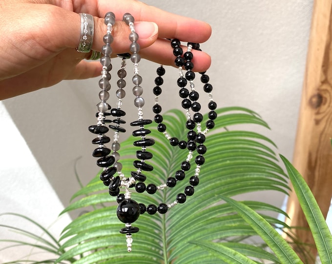 Mala made of schorl and moonstone, decorated with inclusion quartz and silver, prayer beads, statement necklace, gift for women, yoga jewelry