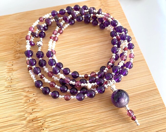 Mala with amethyst, sugilite, garnet, decorated with violet garnet, freshwater pearls and silver, yoga jewelry with natural luvulite