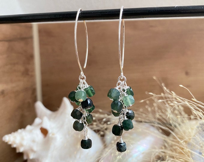 Earrings made of serpentine and sterling silver (925), hanging earrings in navette shape with serpentine cubes wrapped on silver