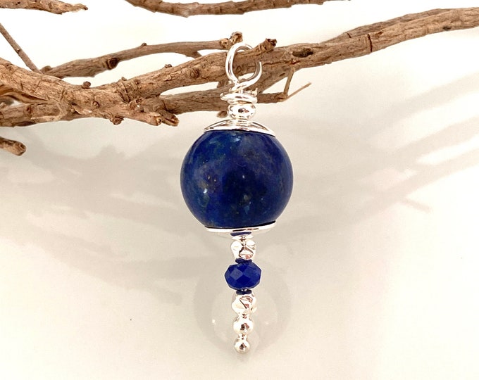Pendant made of lapis lazuli and silver (925), small gift made of healing stones, yoga jewelry, jewelry with chakra crystals, third eye