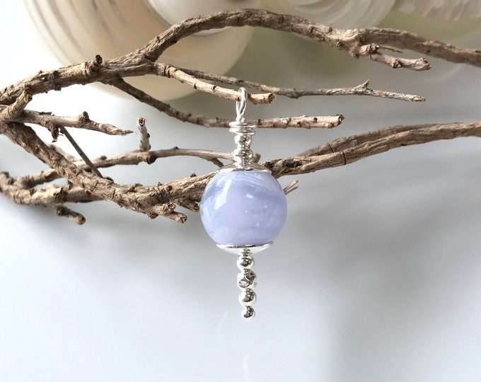 Silver and blue chalcedony pendant