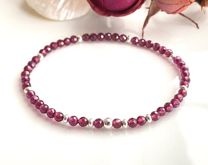 Bracelet made of garnet purple and silver sterling, gift for women, gift for jewelry enthusiasts, yoga jewelry with chakra crystals