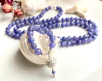 Valuable mala made of tanzanite (A), decorated with silver, final bead made of silver, rare prayer chain