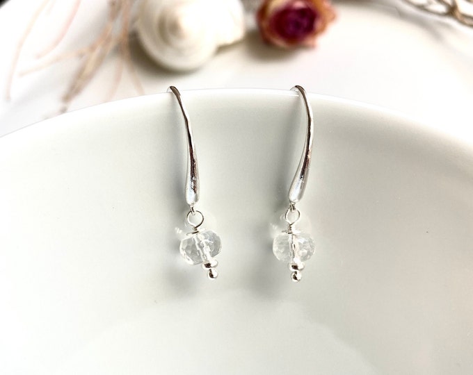 Hanging earrings made of rock crystal and silver (925), simple and elegant