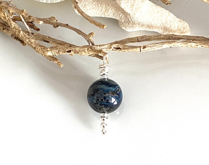 Pendant made of Sieber - "Agate" and silver (925), noble and simple, small gift made of healing stones, yoga jewelry