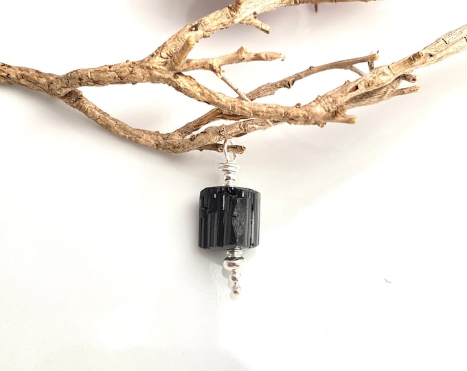 Pendant made of tourmaline Schörl crystal AA and silver sterling