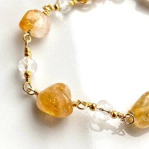 Bracelet en citrine et cristal de roche sur fil de joaillerie plaqué or image 6