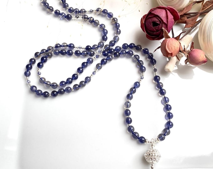 Mala necklace made of iolite and silver
