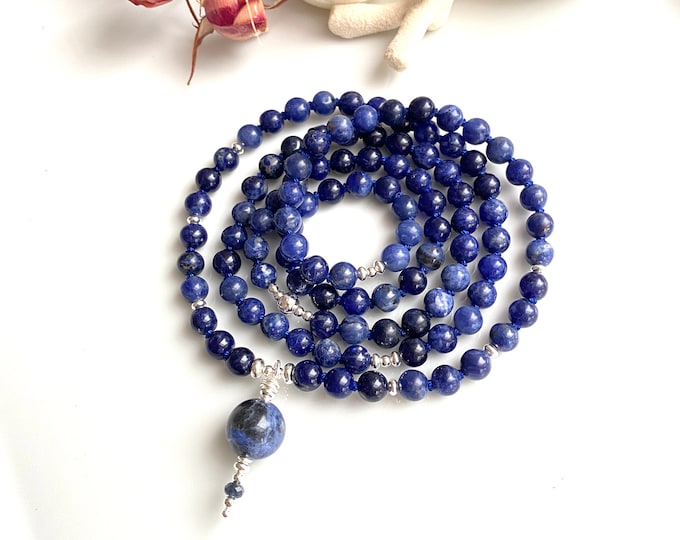 Pure mala made of sodalite (AA), decorated with silver, final bead made of sodalite, mala “Braveheart” for men and women