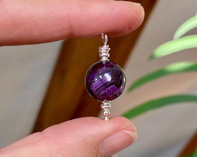 Pendant made of Sugilite and silver (925), noble, simple and valuable, natural Luvulite, yoga jewelry, jewelry made of rare stones