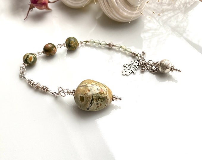 Pendulum made of amulet stone and rhyolite, with silver and pendant with the hand of Fatima, radiesthesia