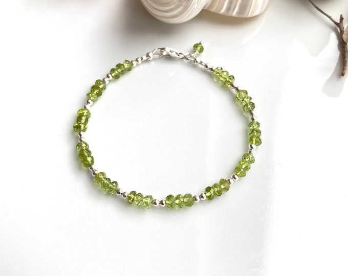 Bracelet in peridot and silver sterling, sparkling gift for women